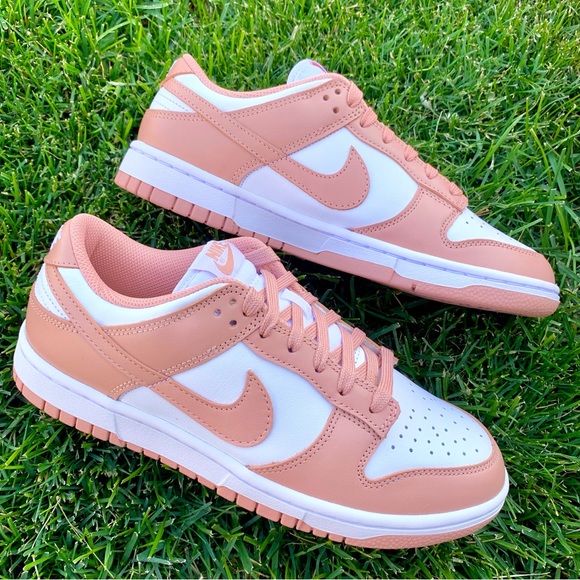 Nike dunk low “Rose Whisper” size 7 Women’s - Picture 6 of 9